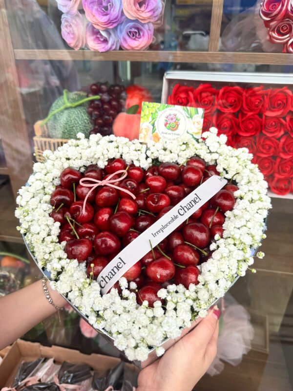 z6466308938709_8879279e3225838766a9c5fe95ff4830.jpg Hộp Trái Cây 14